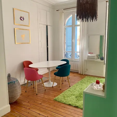 L'appartement D'agathe Apartment *